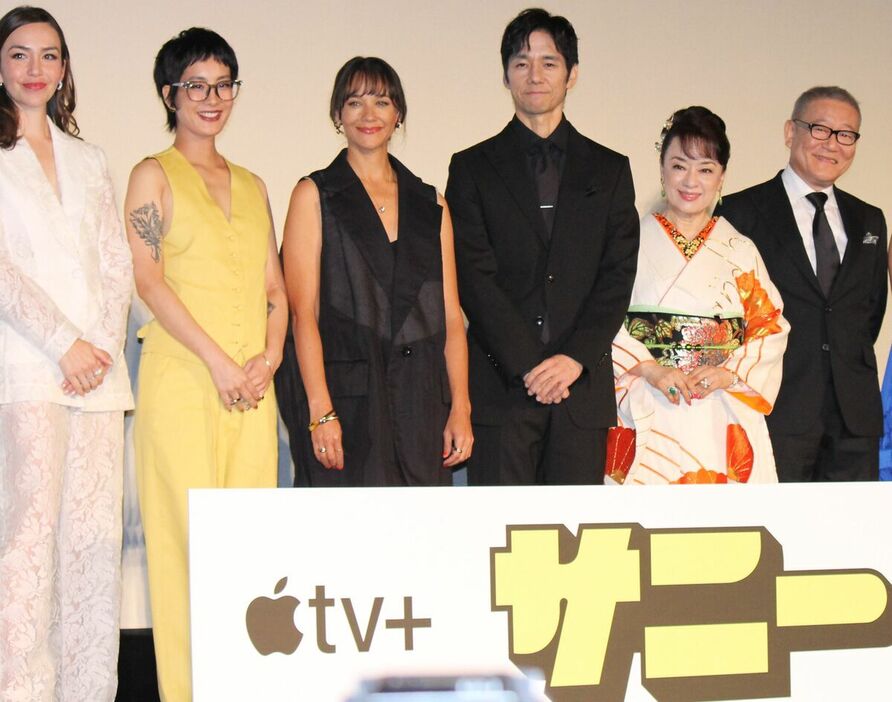 Apple TV＋「サニー」に出演した（左から）ジョアンナ・ソトムラ、annie the clumsy、ラシダ・ジョーンズ、西島秀俊、ジュディ・オング、國村隼