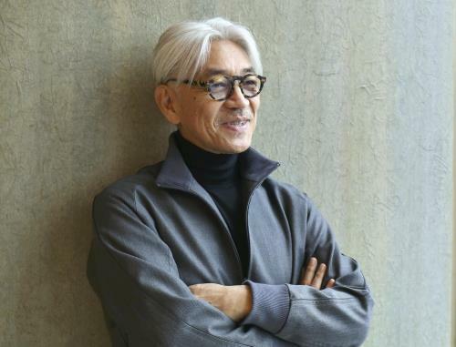 昨年亡くなった音楽家の坂本龍一さん（２０２０年３月撮影）