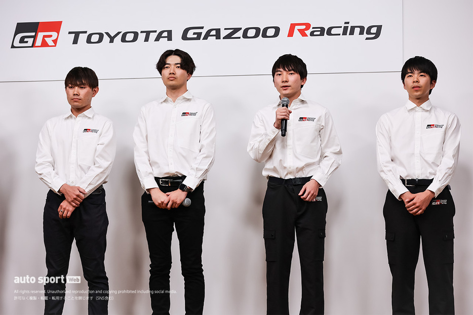 TGR WRCチャレンジプログラム2＆3期生の（左から）小暮ひかる、山本雄紀、後藤正太郎、松下拓未