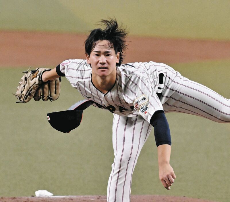 日本―オーストラリア　先発し力投する井上