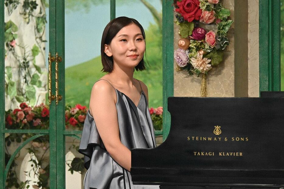 トーク番組「徹子の部屋」に出演する小林愛実さん＝テレビ朝日提供