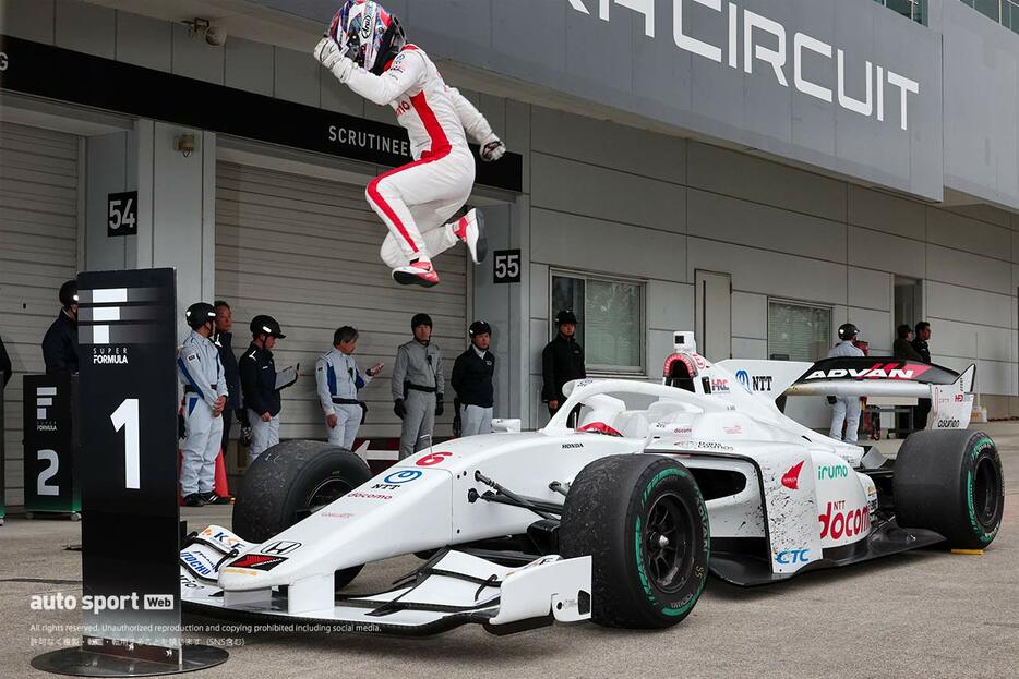 2024スーパーフォーミュラ第8戦＆第9戦鈴鹿　週末2連勝を果たした太田格之進（DOCOMO TEAM DANDELION RACING）