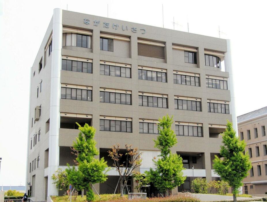 兵庫県警長田署＝神戸市長田区北町３