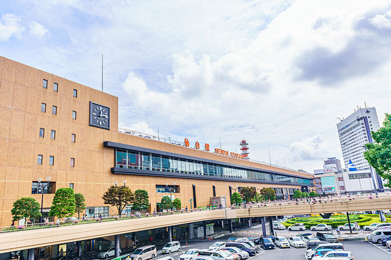 東北の玄関口、JR仙台駅前（写真／PIXTA）