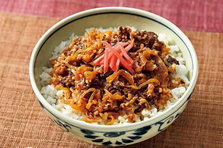 【2位】業務スーパーの『マスゼン 特盛り牛丼』の盛り付けイメージ