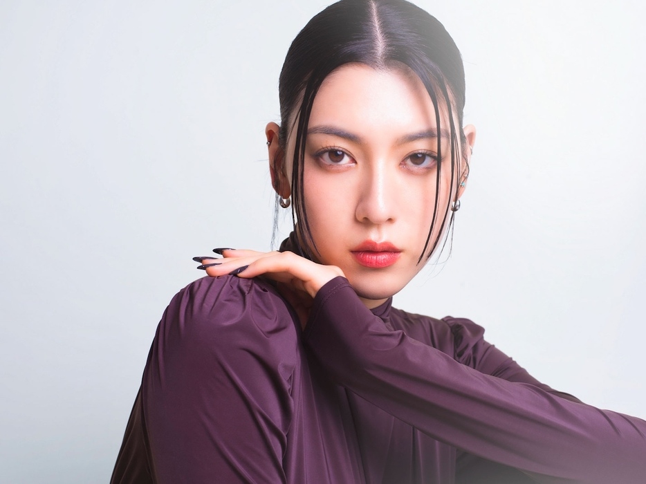 三吉彩花（撮影：池村隆司）