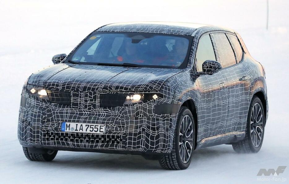 BMW iX3 次期型プロトタイプ　スパイショット