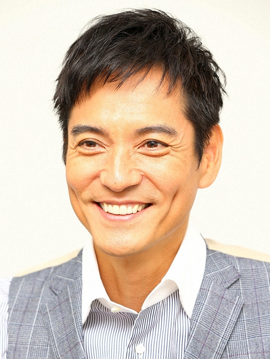 俳優の沢村一樹