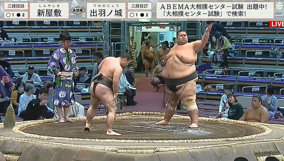 奥が体重252キロ超巨漢力士の出羽ノ城