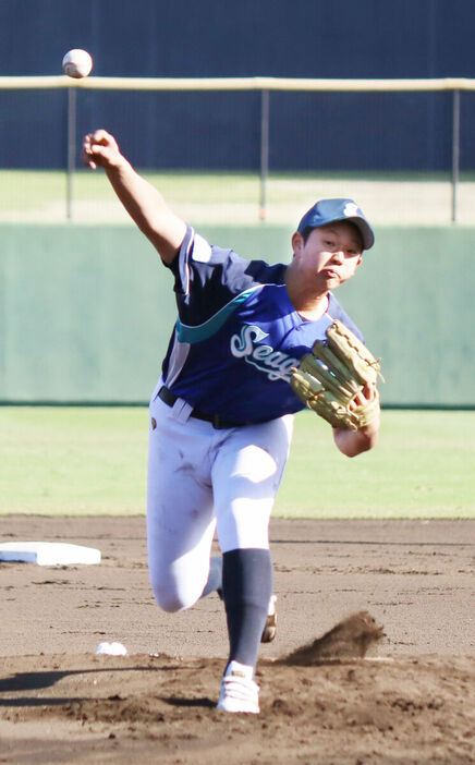 ５回無失点の相模・赤城