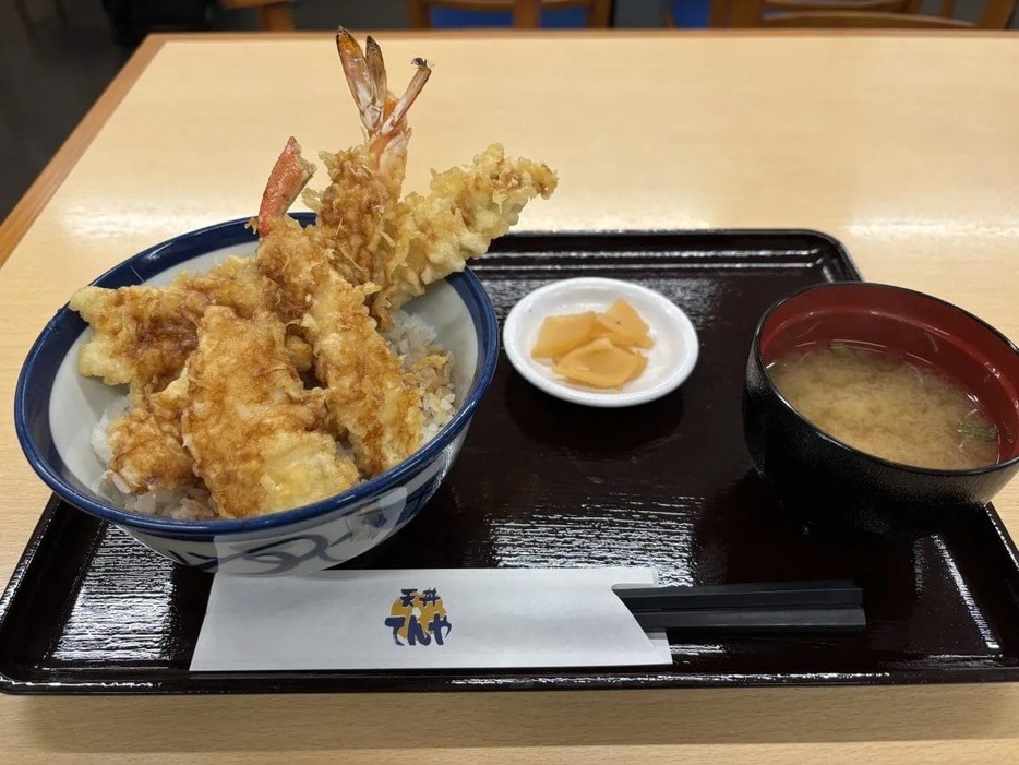 天丼てんや 冬 ご馳走天丼（みそ汁付）