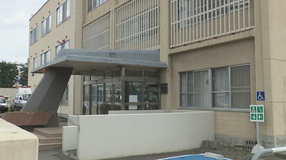 公務執行妨害の疑いで44歳の男を逮捕した札幌白石警察署