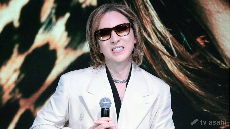 首の手術を受けたYOSHIKI「もうドラムを演奏することができないのかもしれない？」