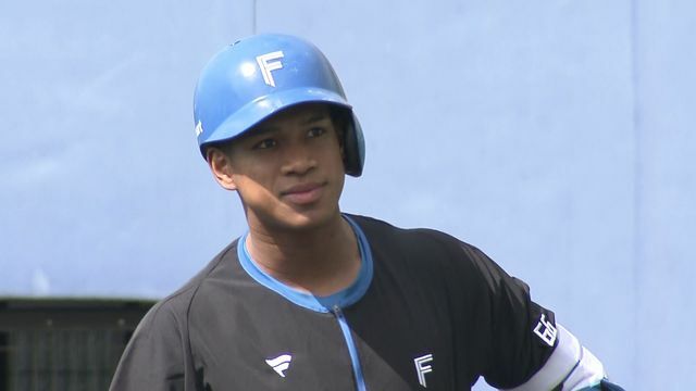 日本ハムの万波中正選手