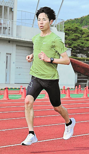 レースに向け、調整に励む福島市の佐々木選手