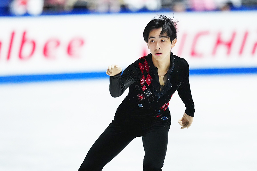 NHK杯男子シングル3位となった壷井達也【写真：荒川祐史】