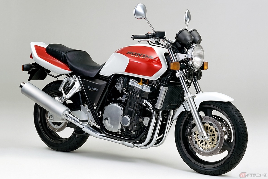 ホンダの型ネイキッド・ロードバイク「CB1000SUPER FOUR」