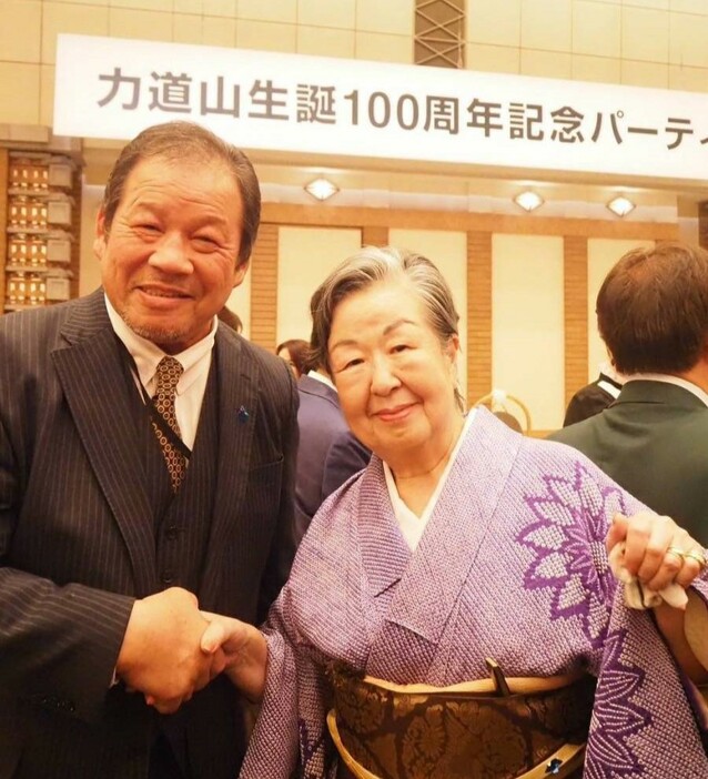 藤波辰爾と敬子夫人