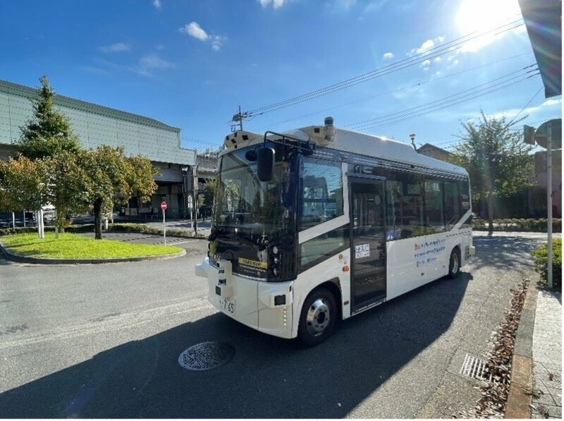 NTT東日本やティアフォーが狛江市で遠隔型自動運転バスの住民試乗会を開催へ