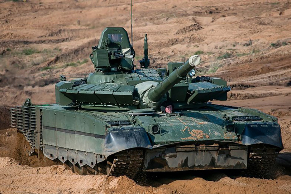 T-80（Mil.ru, CC BY 4.0, via Wikimedia Commons）