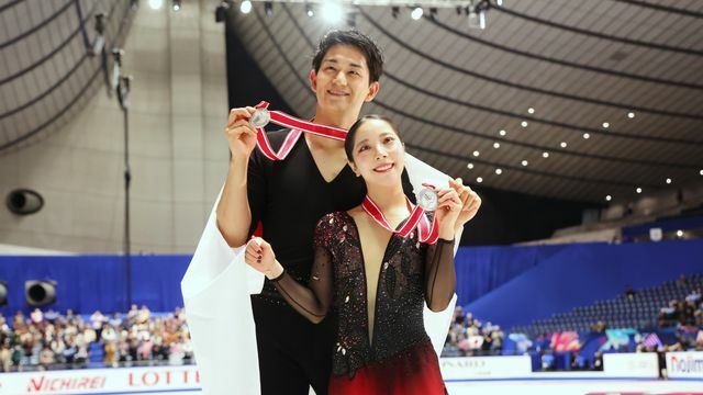 NHK杯ペア準優勝の木原龍一選手と三浦璃来選手(写真：長田洋平/アフロスポーツ)