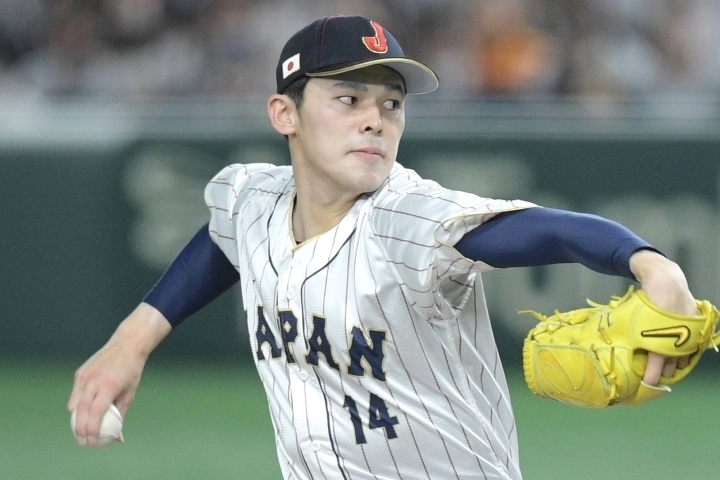 今オフにMLBに挑戦する佐々木。写真：鈴木颯太朗