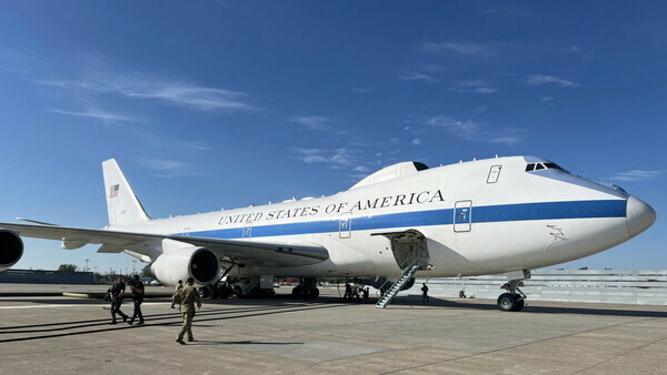 「世界の終わりの日のための飛行機」とも呼ばれるE-4「ナイトウォッチ」国家緊急空中指揮所（画像：アメリカ空軍）。