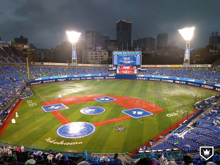 横浜スタジアム［写真＝萩原孝弘］