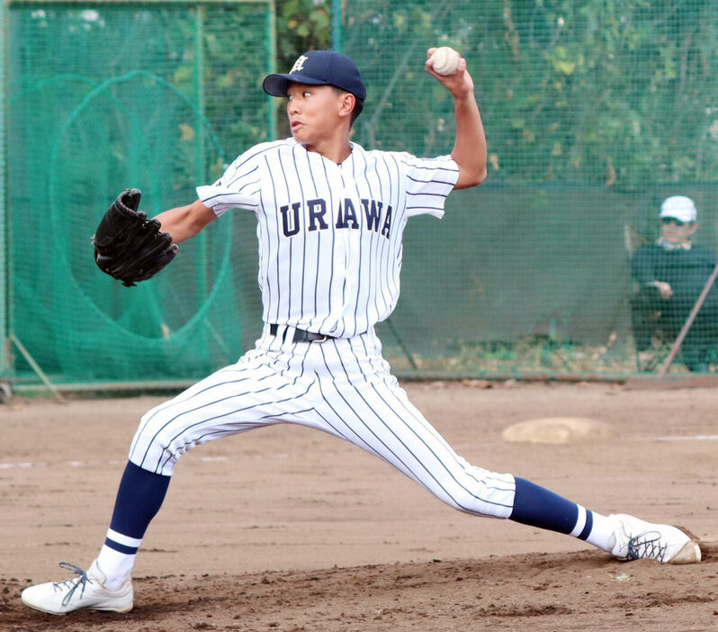 先発した永塚は２回無安打投球