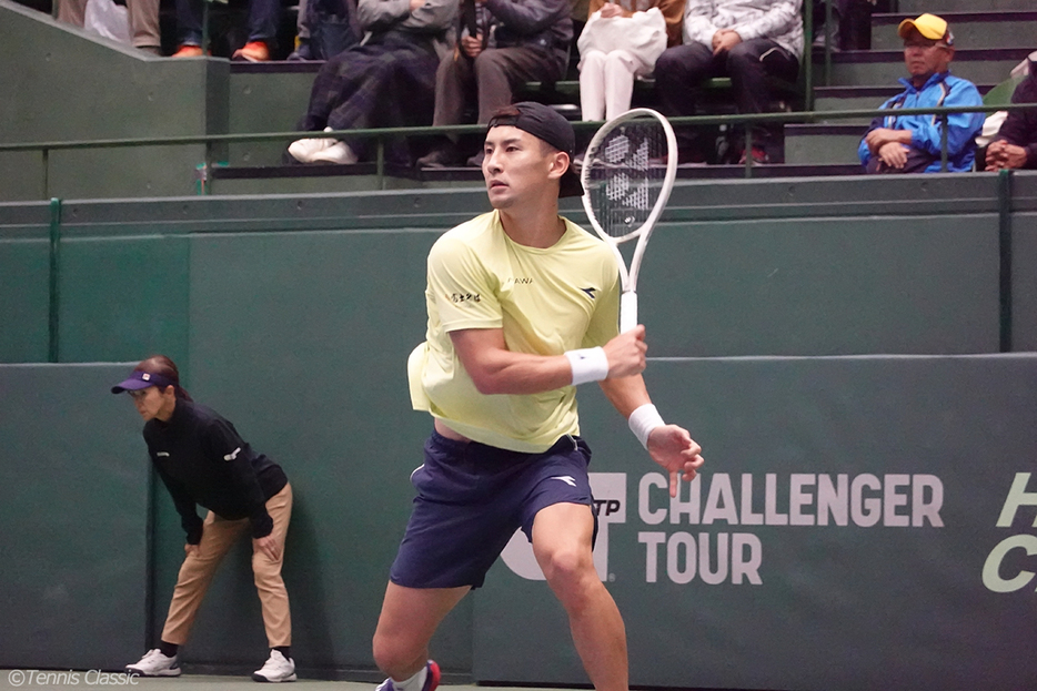 逆転負けで惜しくも準決勝進出とはならなかった島袋将（写真：Tennis Classic）