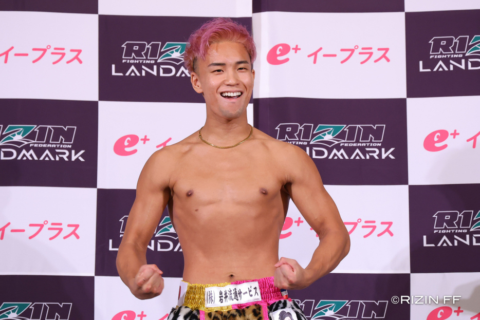 『RIZIN LANDMARK 10 in NAGOYA』に参戦するとしぞう（C）RIZIN FF