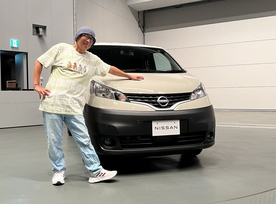 「日産・NV200バネット MYROOM」