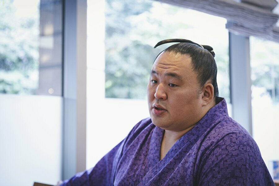 玉鷲「入門から3年間は他の部屋の力士と交流しないように」相撲に没頭して言葉の壁を打破