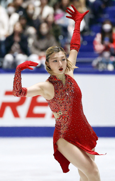 女子SP　演技する坂本花織＝国立代々木競技場