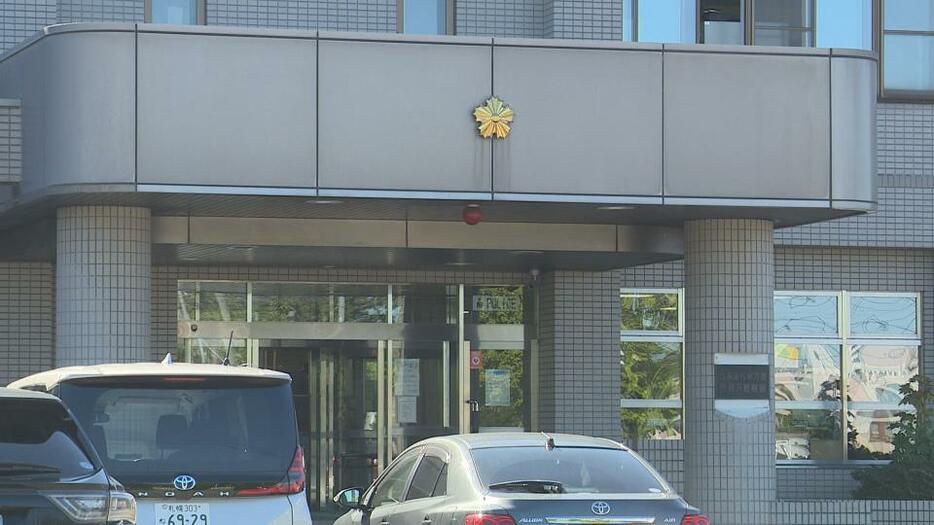 未成年者誘拐の疑いで64歳の男を逮捕した岩見沢警察署