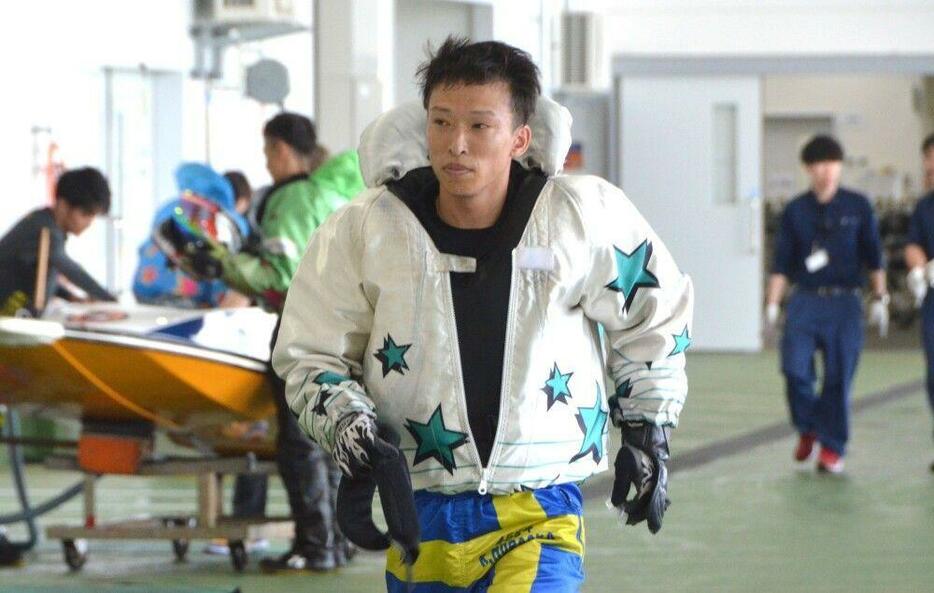 今節の4コース戦は1、2着の好成績だった村岡賢人は優勝戦4号艇で穴の第一候補