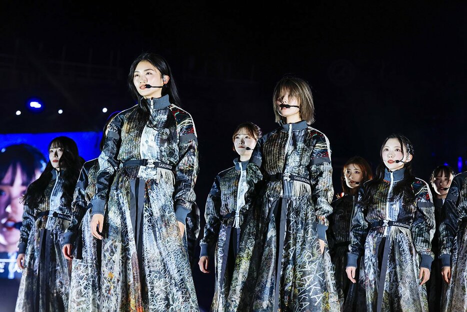 千葉・ＺＯＺＯマリンスタジアムで４周年記念ライブを開催した櫻坂46（カメラ・上山陽介）