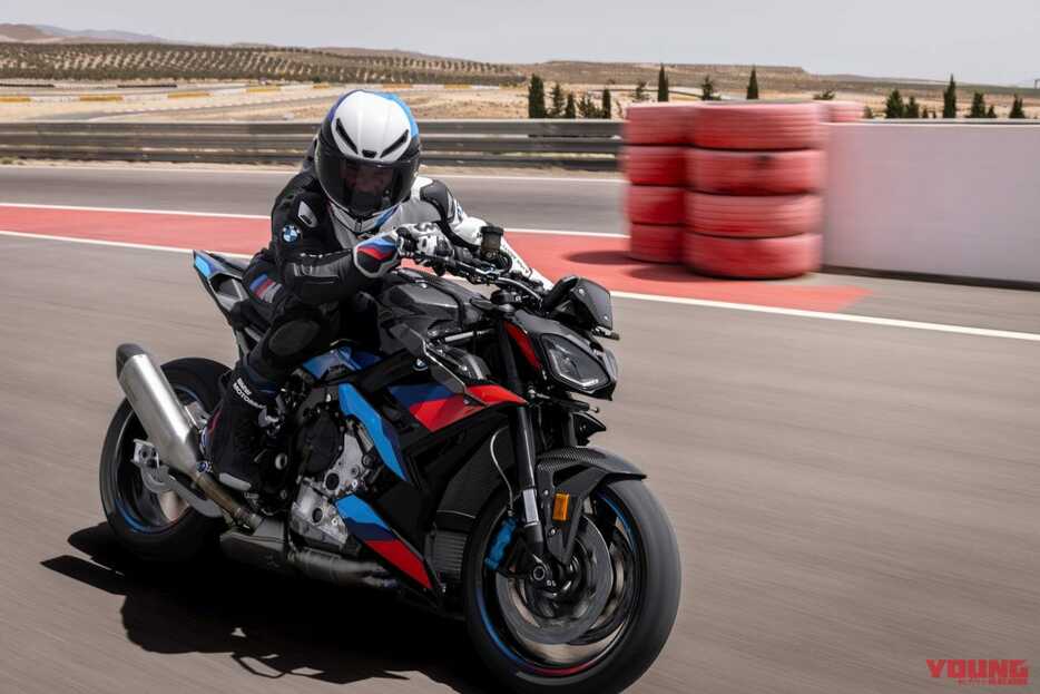 2025新型BMW M1000R