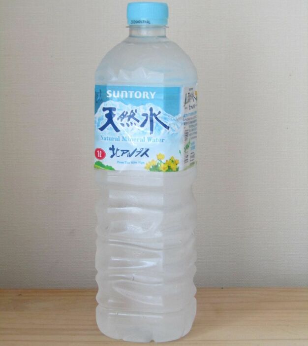 「サントリー天然水」1L