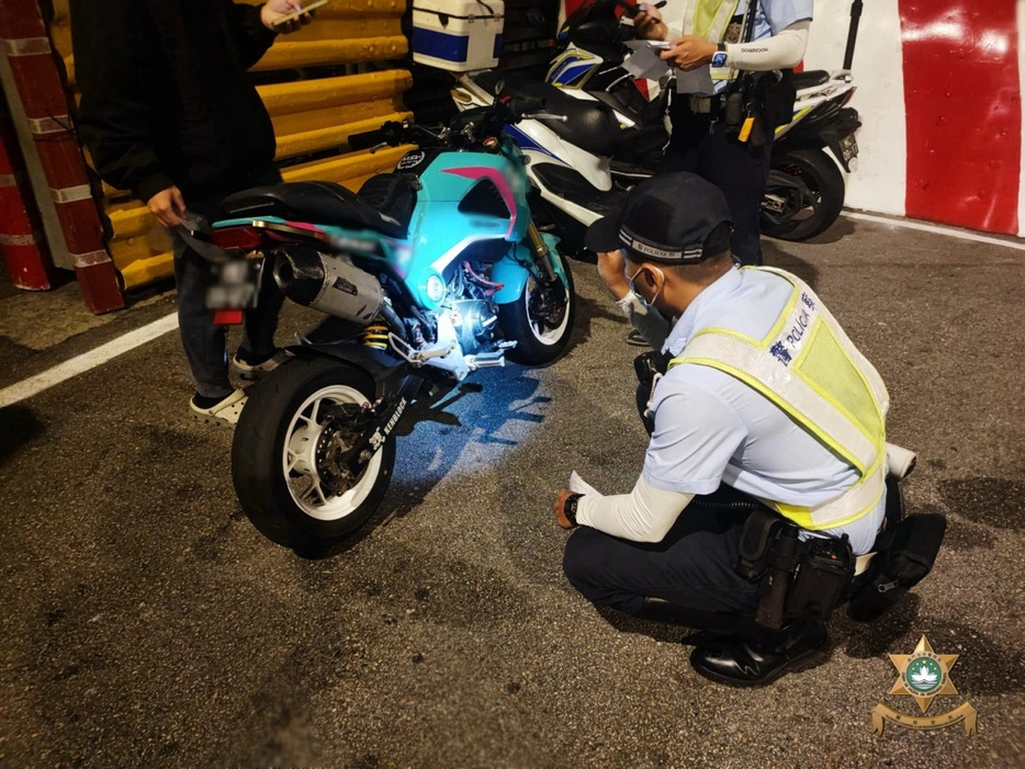 マカオ治安警察局による取り締まりの様子（写真：マカオ治安警察局）