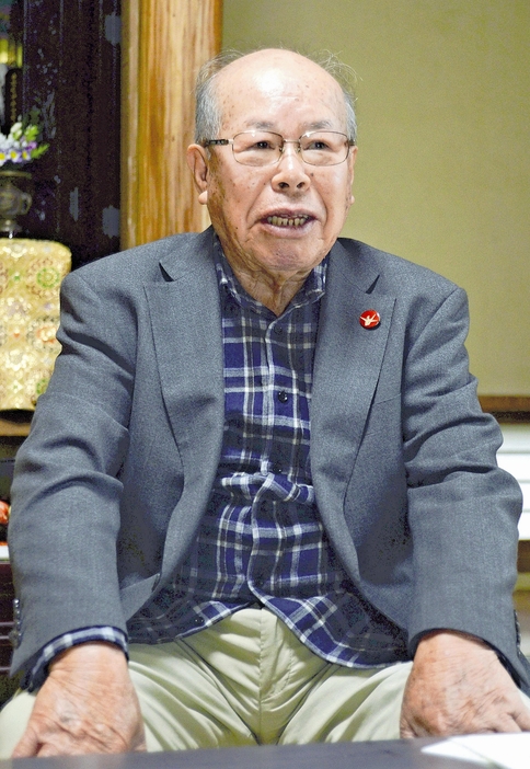 ノーベル平和賞授賞式への思いを語る田中重光さん（1日午後、長崎市内で）＝坂口祐治撮影