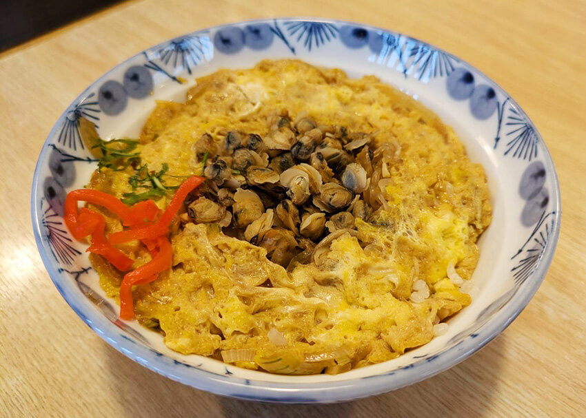 仕込み時間は9時間以上！千葉県東庄町のC級グルメ「しじみ丼」の奥ゆかしき味わい