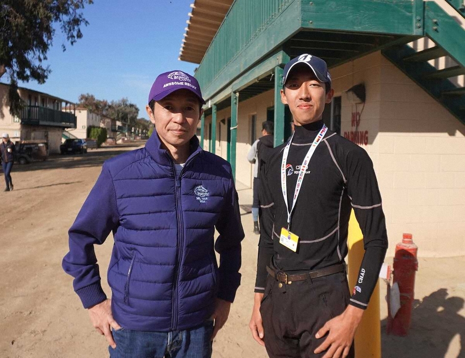 デルマー競馬場で対面を果たした境優真氏（右）と武豊（撮影・平松さとし）