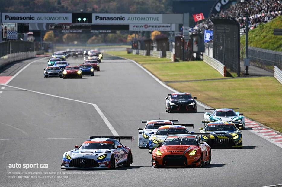 2024スーパー耐久第7戦富士　グループ1の決勝スタート