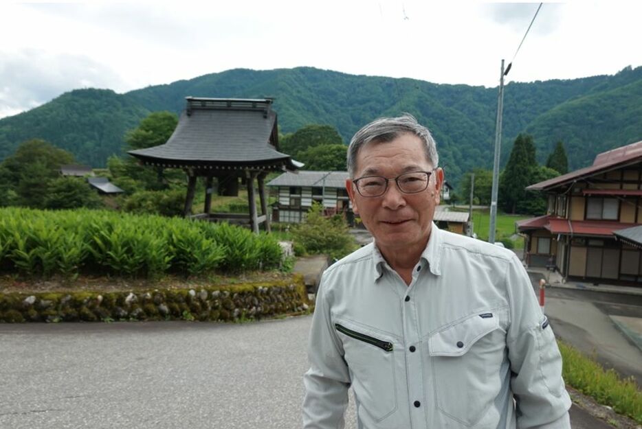 飛騨市ふるさと種蔵村のメンバーであり、「村長」を務める荒谷勇さん