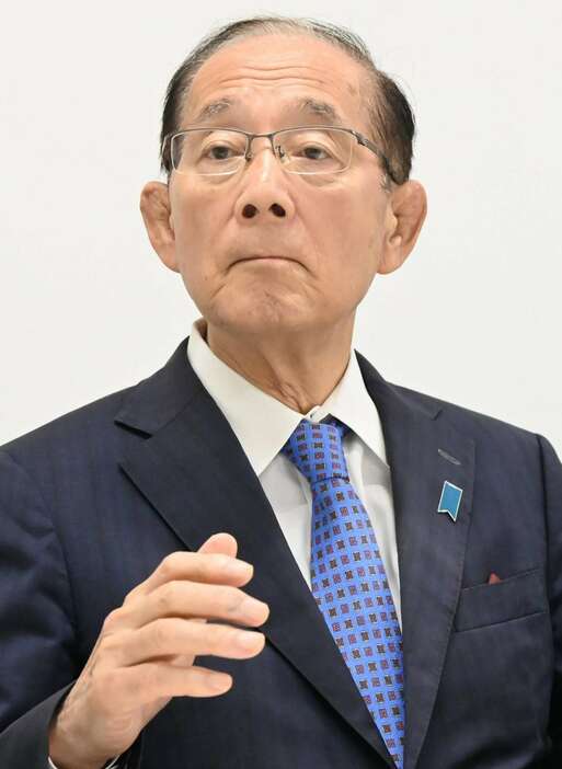 経営破綻した船井電機の会長に10月初旬までに就任した元環境相の原田義昭氏