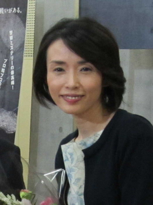 中嶋朋子