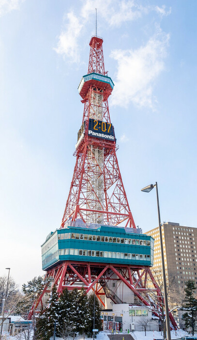 さっぽろテレビ塔（札幌市教育委員会提供）