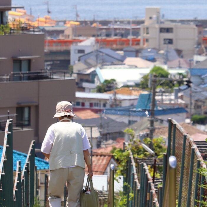 坂の上から南を向くと海が広がる。神戸市民にとって、原風景の1つだ