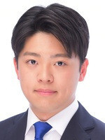 秋田隆一容疑者（府中市議会ホームページより）